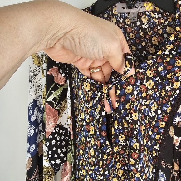 Floral Patchwork Dress - Picture 5 of 9